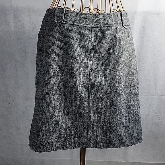 Wool Blend Gray Herringbone Lined Skirt with Belt Loops - Picture 1 of 5